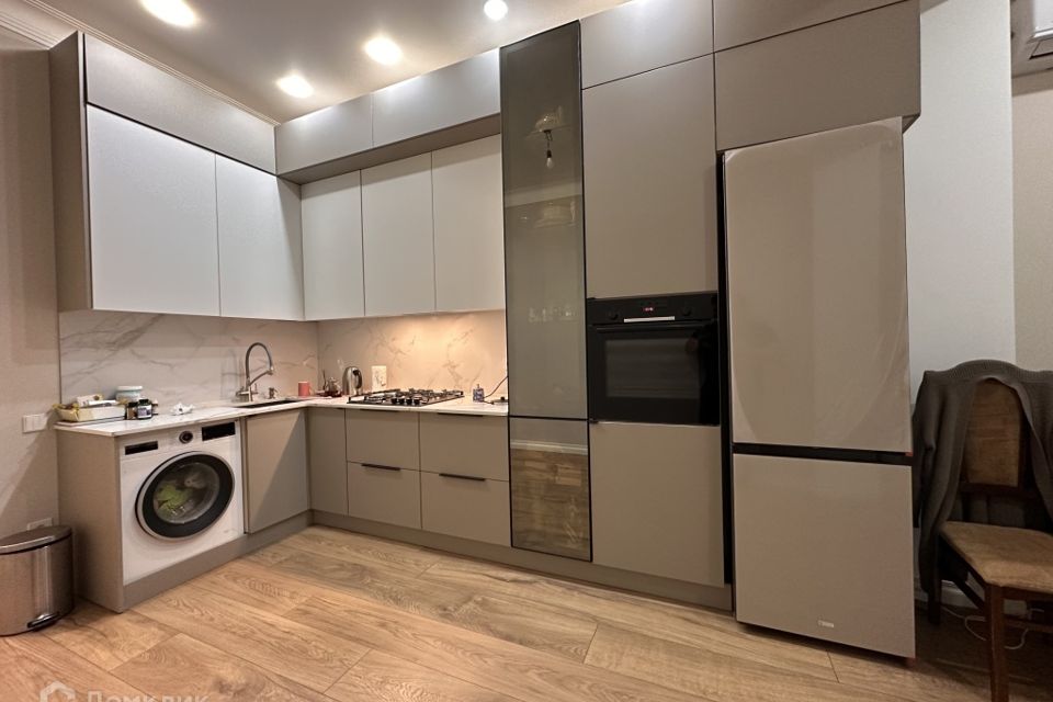 Продаётся 1-комнатная квартира, 50 м²