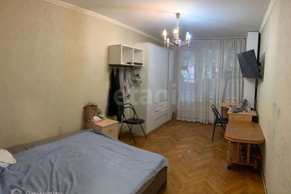 Продаётся 3-комнатная квартира, 62.8 м²