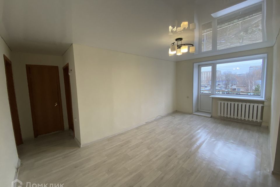 Продаётся 3-комнатная квартира, 55 м²