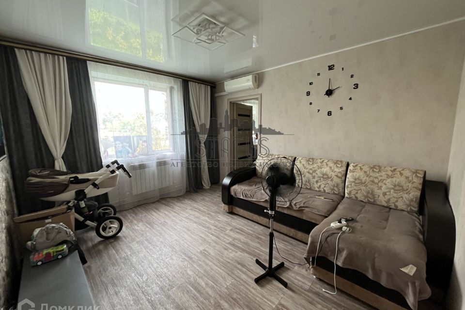 Продаётся 3-комнатная квартира, 55.8 м²