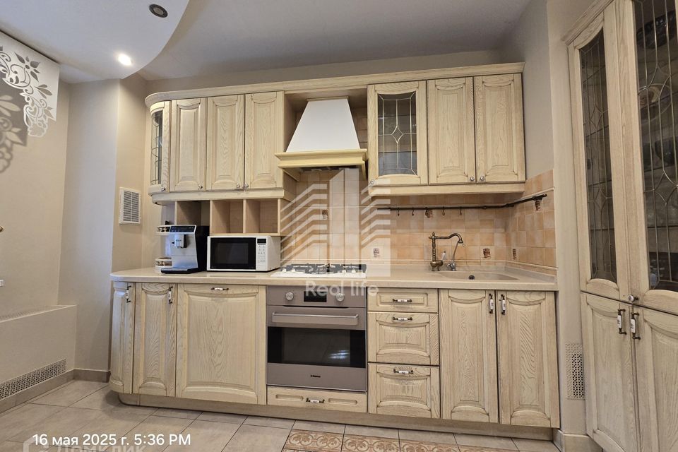 Продаётся 3-комнатная квартира, 61 м²