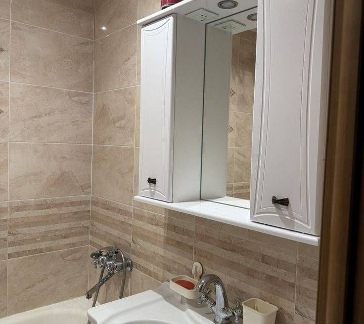 Сдаётся 2-комнатная квартира, 60 м²