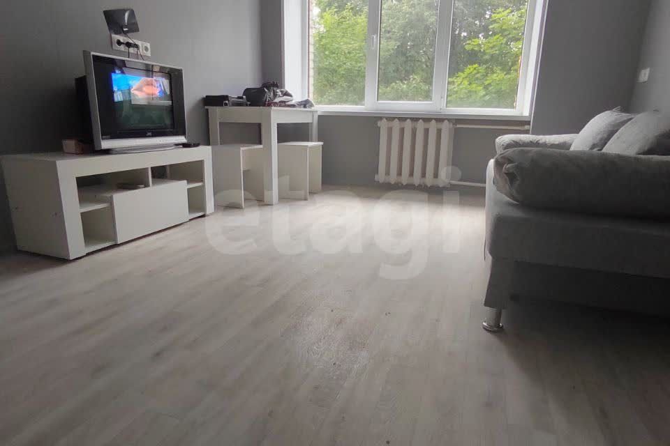 Продаётся комната в 1-комн. квартире, 13.8 м²