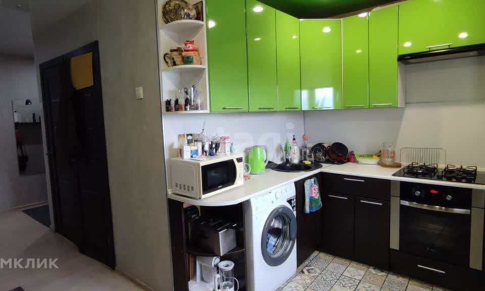 Продаётся 3-комнатная квартира, 64.5 м²