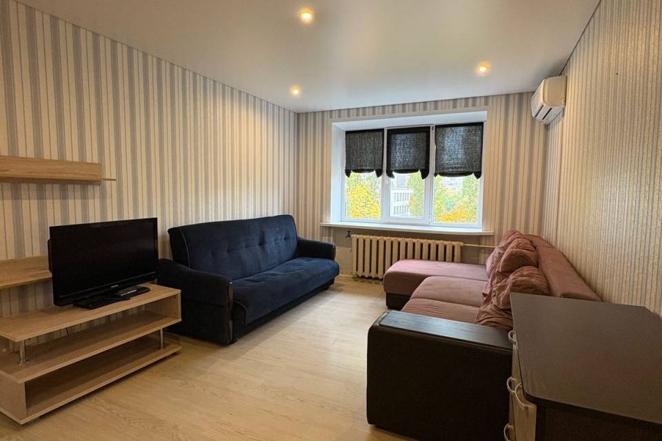 Сдаётся 1-комнатная квартира, 35 м²