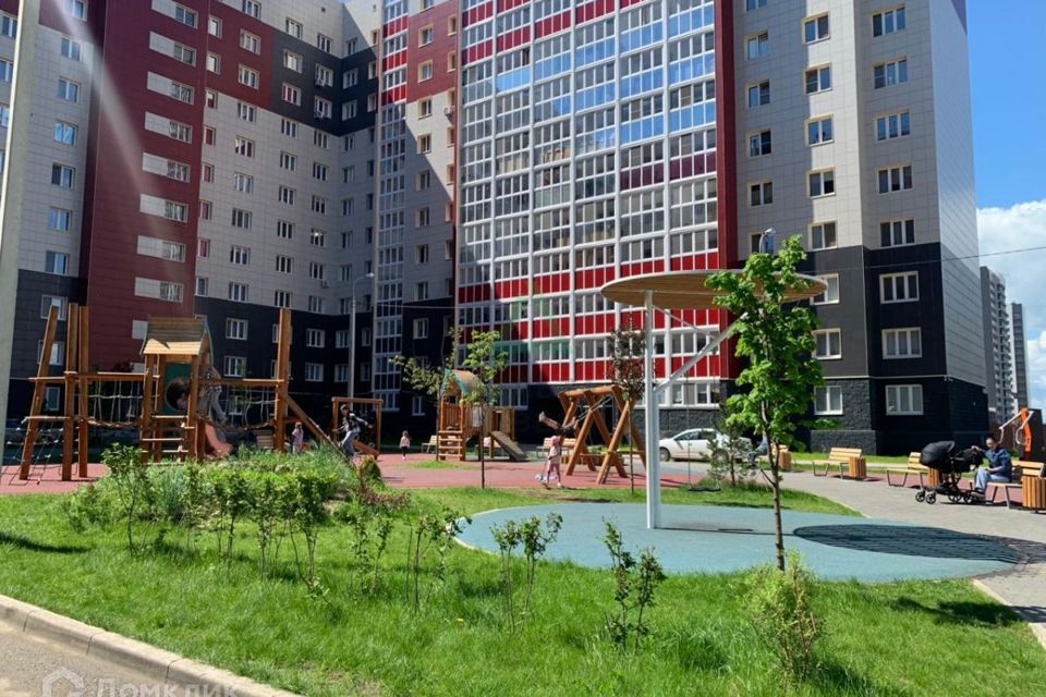 Продаётся 3-комнатная квартира, 70.6 м²