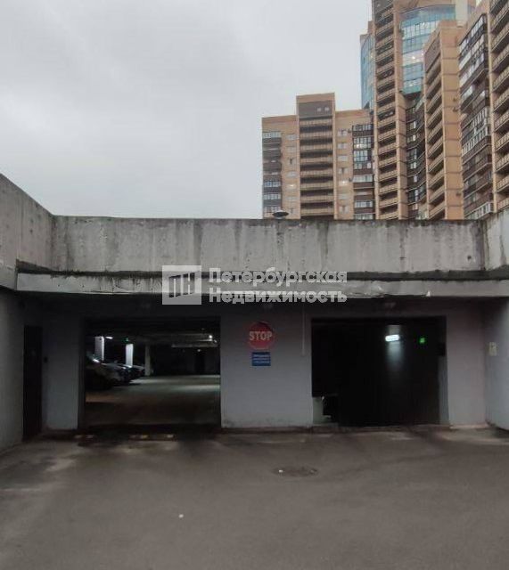 Продаётся гараж, 13 м²