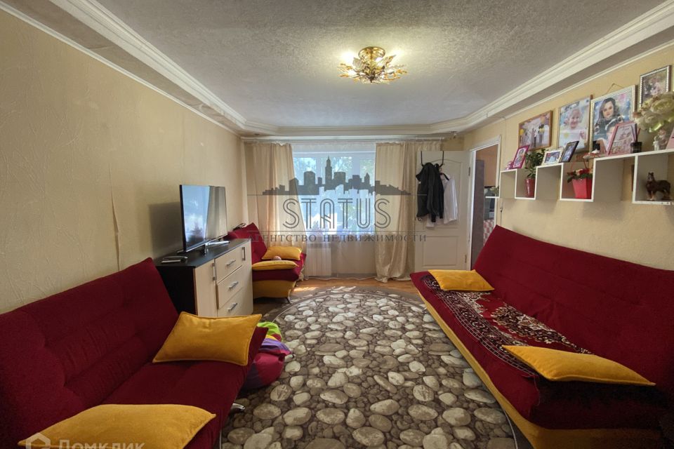 Продаётся 4-комнатная квартира, 59.3 м²