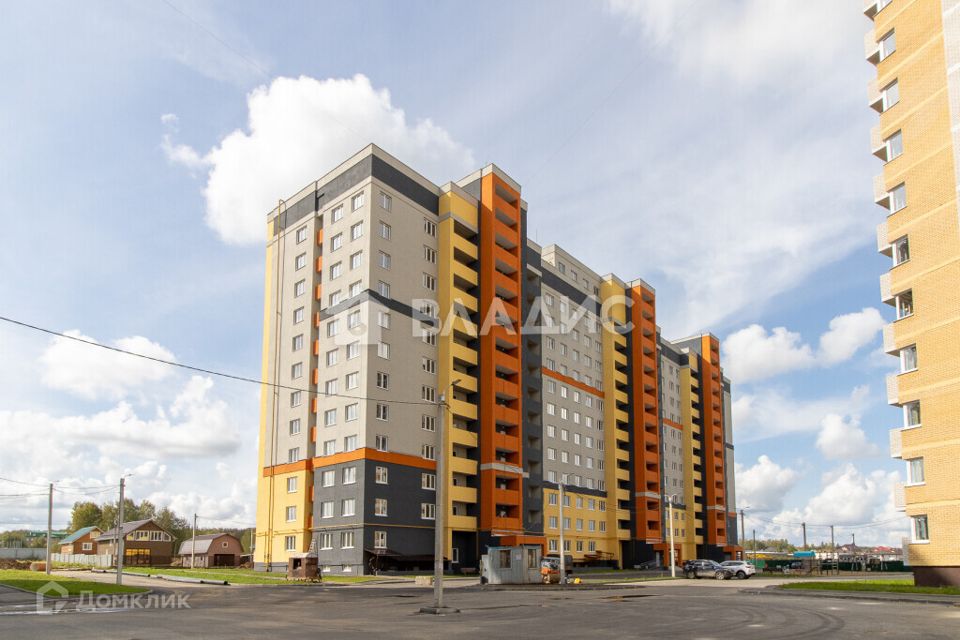 Продаётся 2-комнатная квартира, 71.65 м²