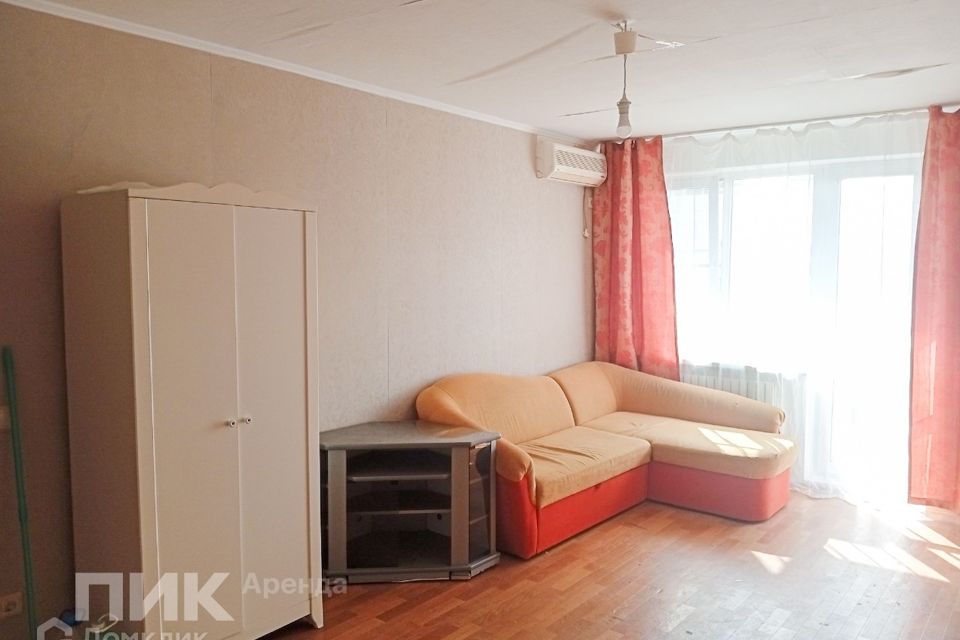 Сдаётся 2-комнатная квартира, 55 м²