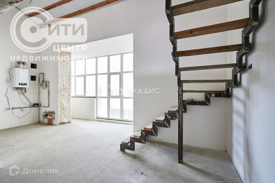 Продаётся 3-комнатная квартира, 97.4 м²