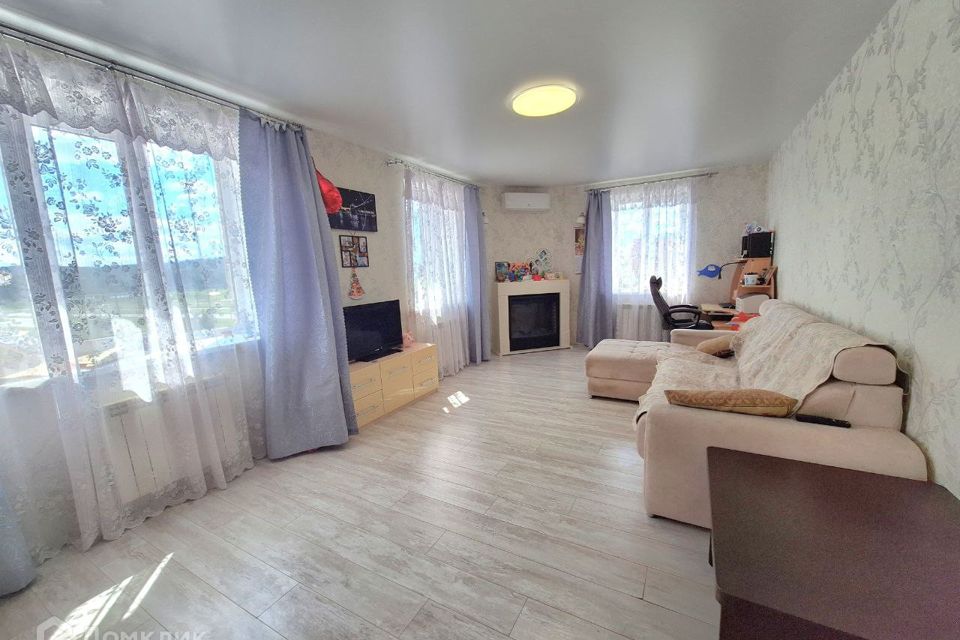 Продаётся 3-комнатная квартира, 92.9 м²