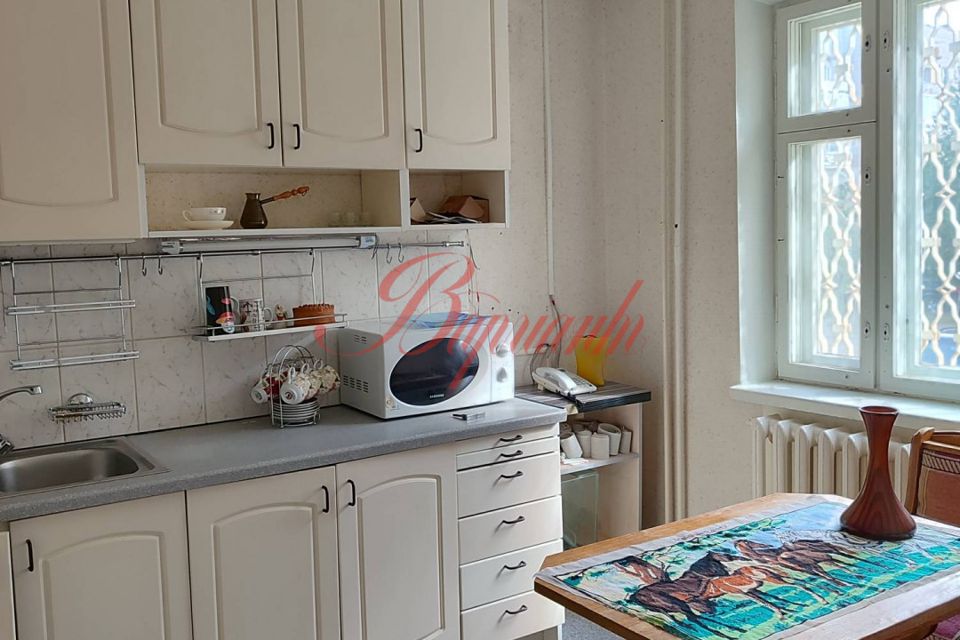 Продаётся 4-комнатная квартира, 87.4 м²
