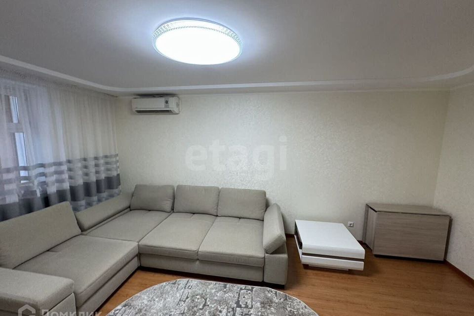 Продаётся 3-комнатная квартира, 67.5 м²