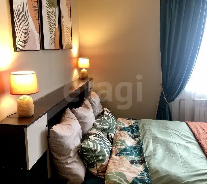 Сдаётся 1-комнатная квартира, 42 м²