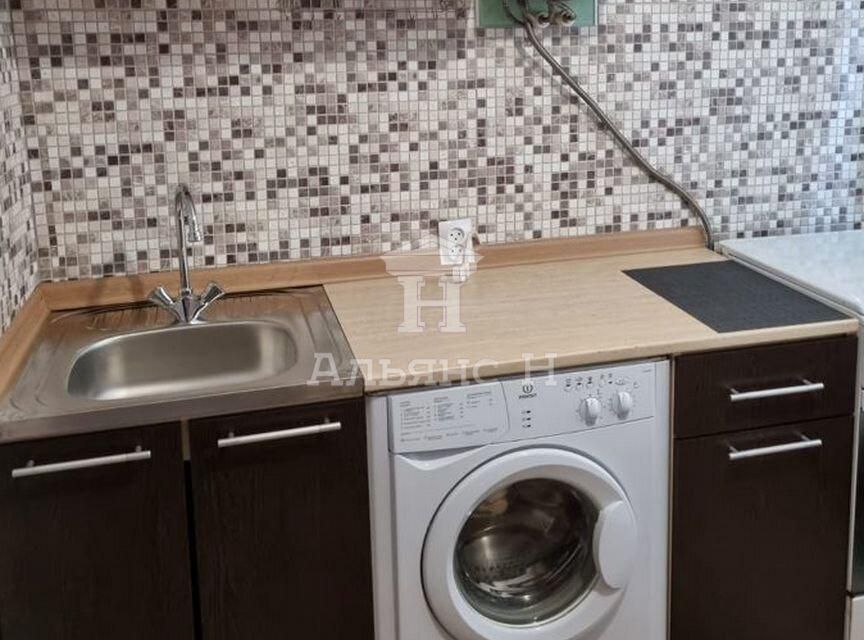 Продаётся 1-комнатная квартира, 30.4 м²