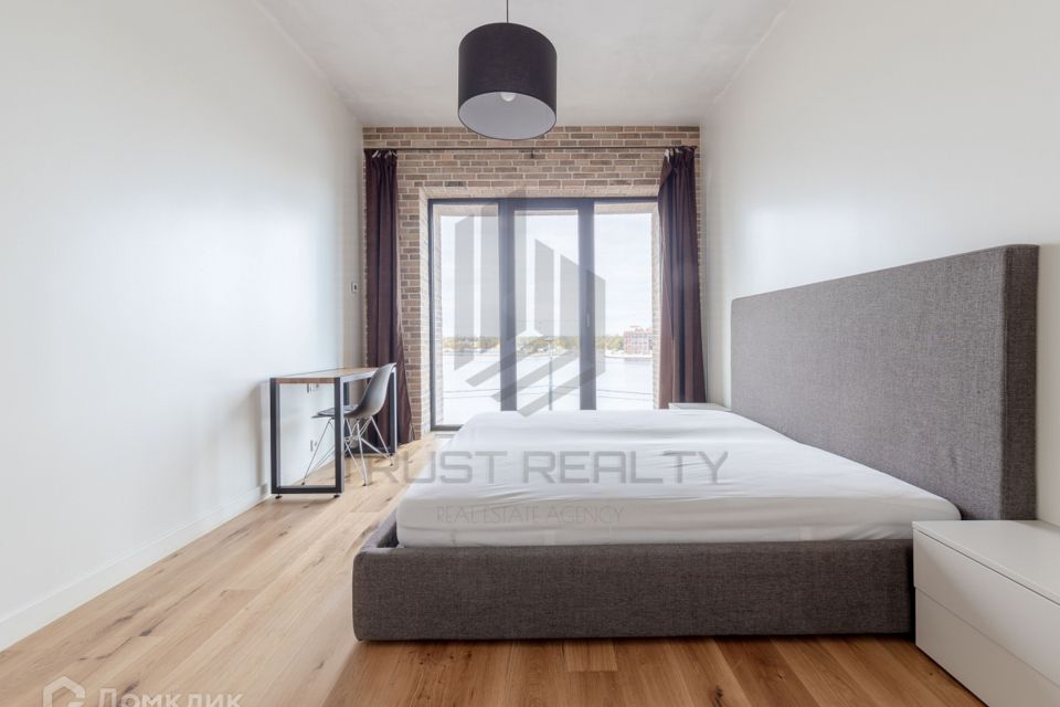 Сдаётся 1-комнатная квартира, 60.4 м²