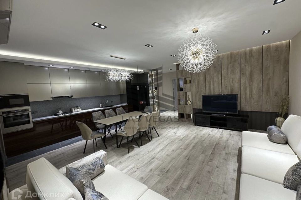 Сдаётся 2-комнатная квартира, 63 м²