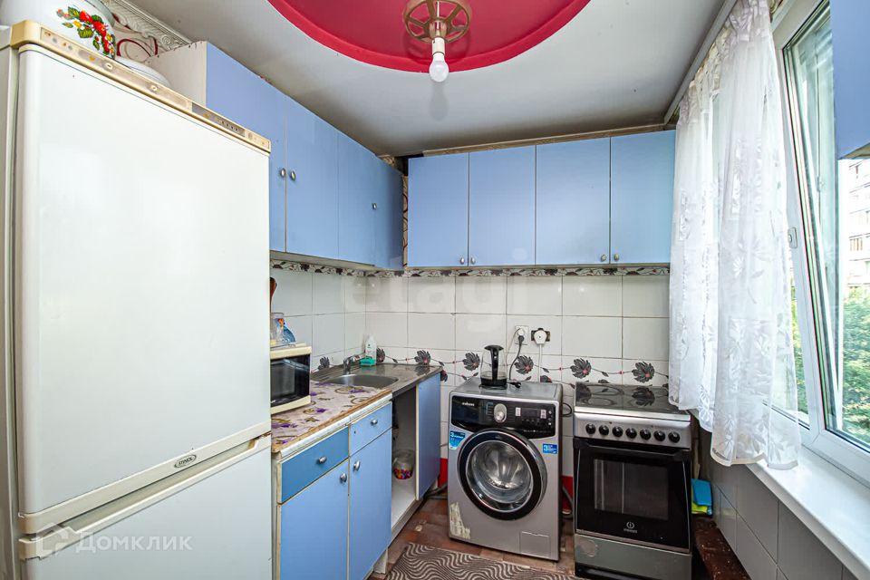 Продаётся 3-комнатная квартира, 63 м²