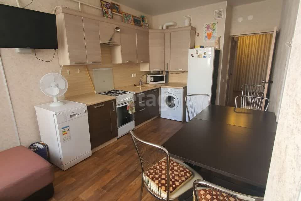 Продаётся 2-комнатная квартира, 66 м²
