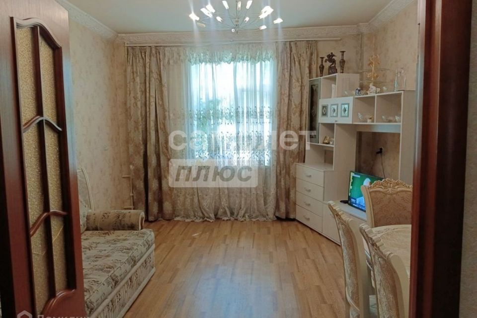 Продаётся 3-комнатная квартира, 70.2 м²