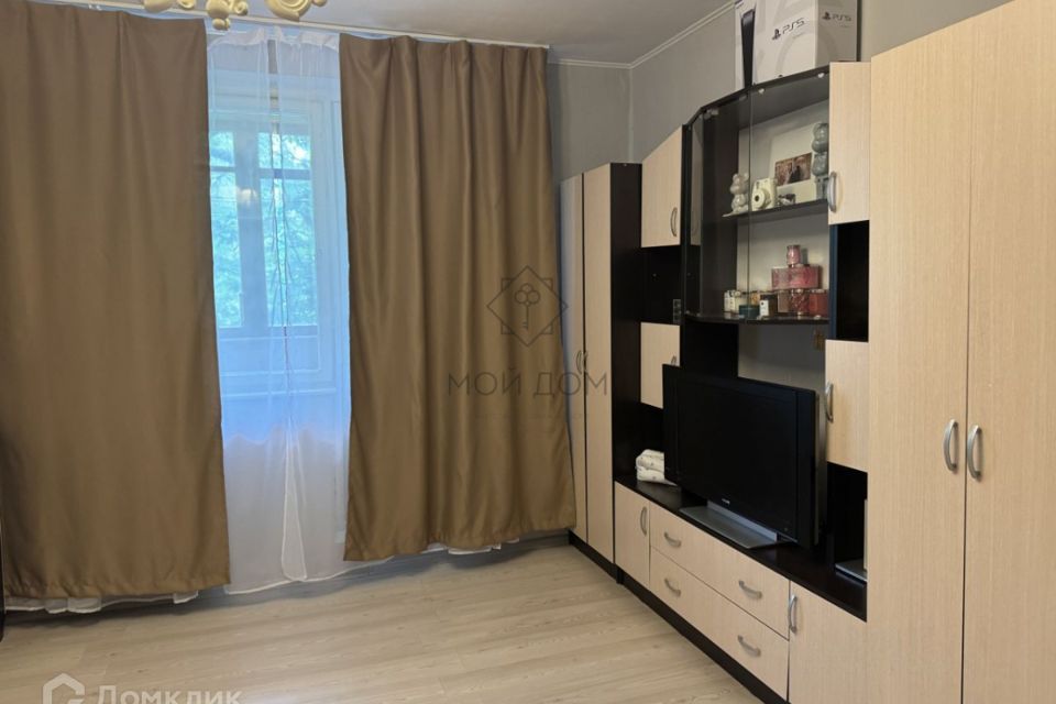 Продаётся 1-комнатная квартира, 37.8 м²