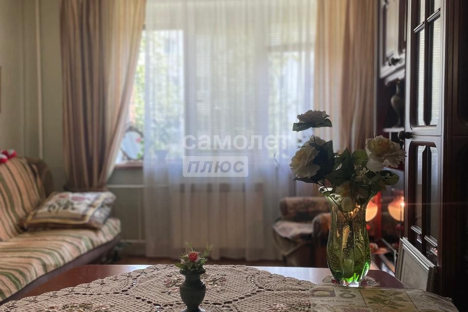 Продаётся 1-комнатная квартира, 40 м²