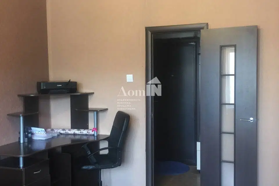 Продаётся 1-комнатная квартира, 32 м²
