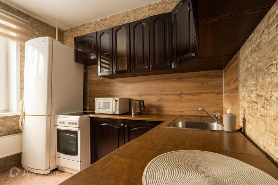 Продаётся 1-комнатная квартира, 43 м²