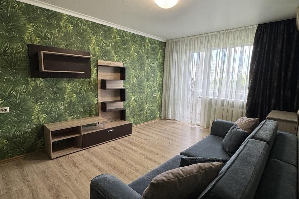 Сдаётся 1-комнатная квартира, 43 м²