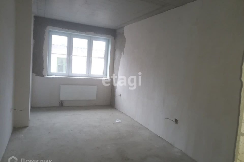 Продаётся 1-комнатная квартира, 38 м²