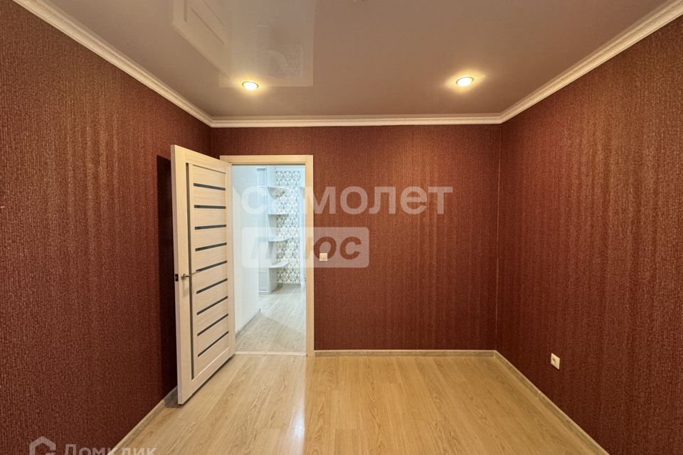 Продаётся 3-комнатная квартира, 60.9 м²
