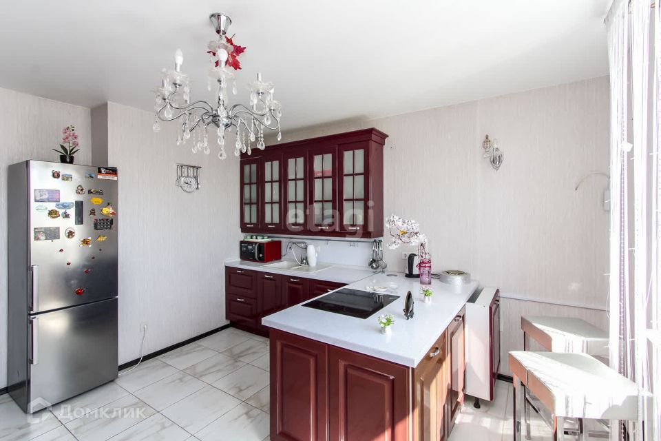 Продаётся 2-комнатная квартира, 86.3 м²