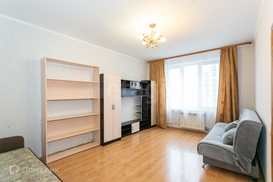 Продаётся 1-комнатная квартира, 37 м²