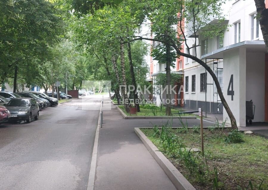 Продаётся 3-комнатная квартира, 63.8 м²