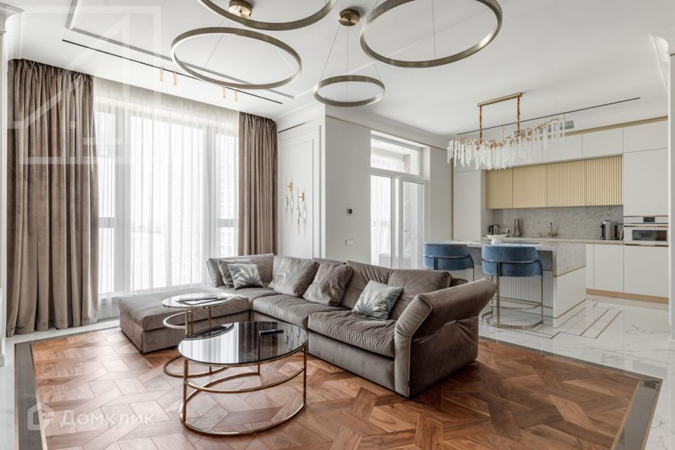Сдаётся 2-комнатная квартира, 80 м²