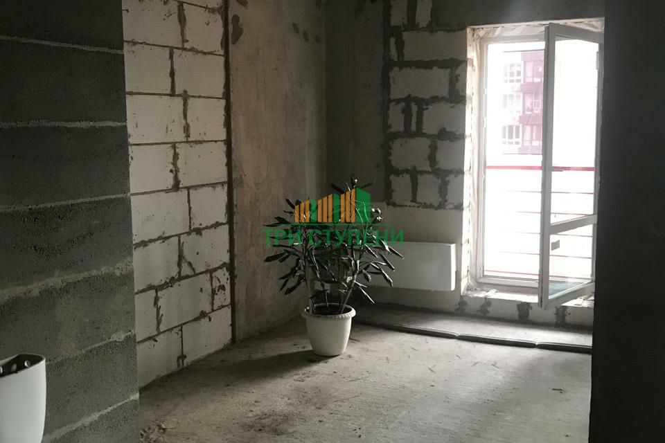 Продаётся 1-комнатная квартира, 47 м²