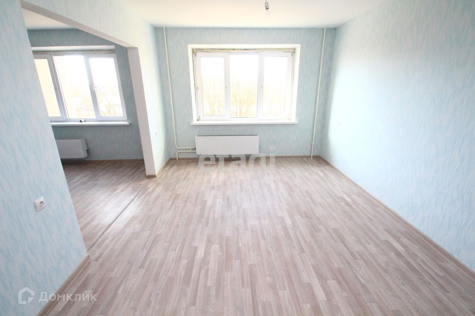Продаётся 3-комнатная квартира, 82.3 м²