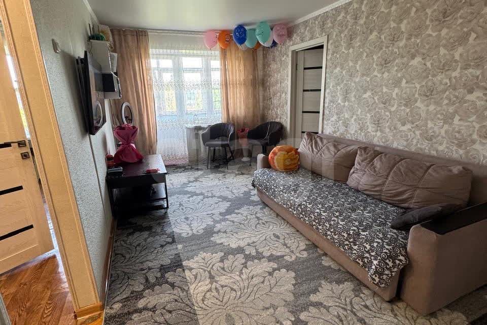 Продаётся 3-комнатная квартира, 54.8 м²