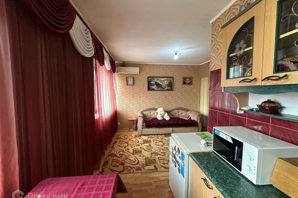 Продаётся 3-комнатная квартира, 61 м²