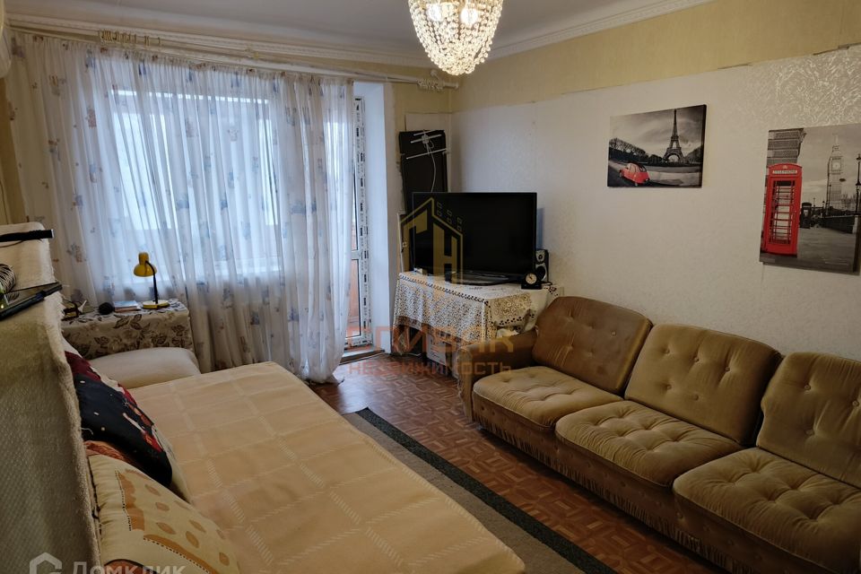 Продаётся 2-комнатная квартира, 42.3 м²