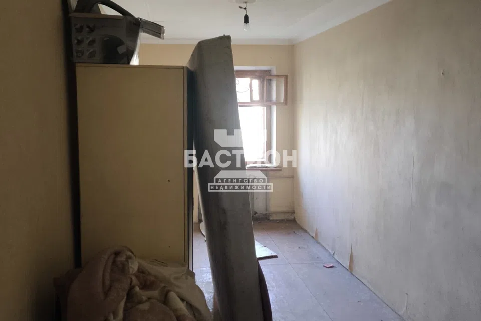 Продаётся 3-комнатная квартира, 57 м²