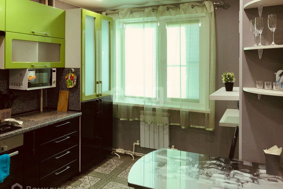Продаётся 1-комнатная квартира, 37.6 м²