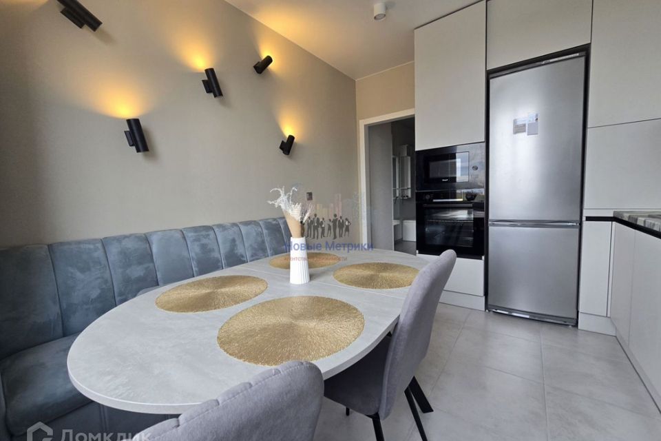 Продаётся 1-комнатная квартира, 43.6 м²