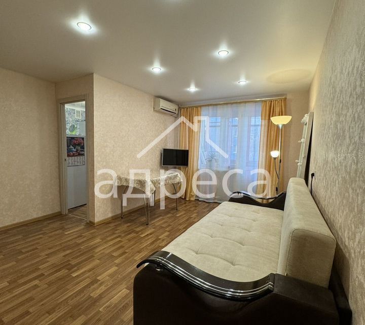 Продаётся 1-комнатная квартира, 33 м²