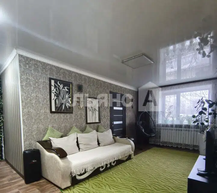 Продаётся 3-комнатная квартира, 55 м²