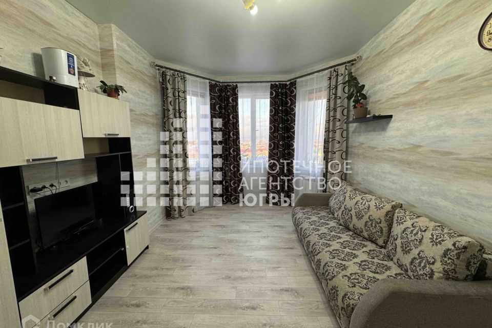 Продаётся 1-комнатная квартира, 39.7 м²