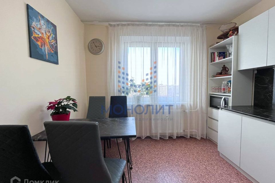 Продаётся 2-комнатная квартира, 58.2 м²