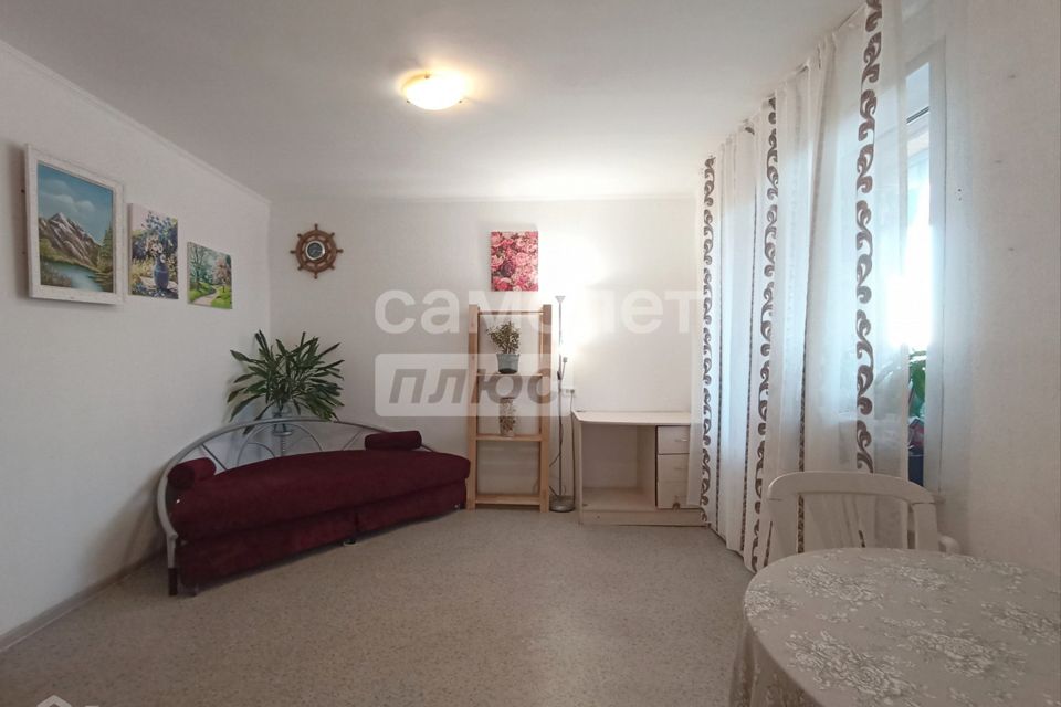 Продаётся 3-комнатная квартира, 58.9 м²