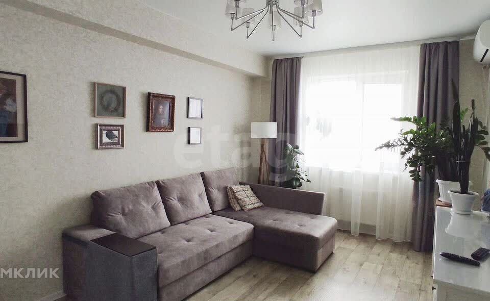Продаётся 2-комнатная квартира, 56 м²